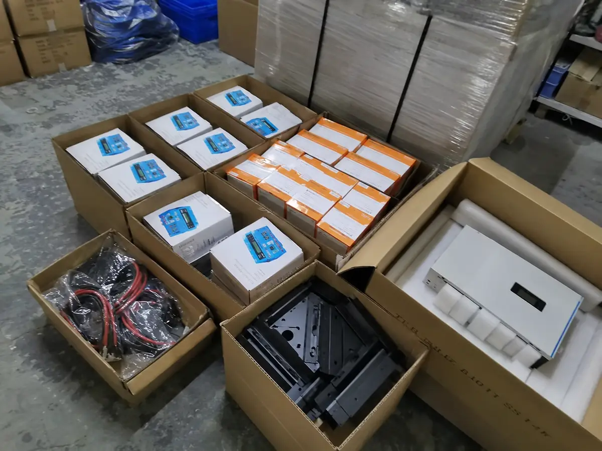 Lithium battery shipping from China with dangerous-goods route screening visual