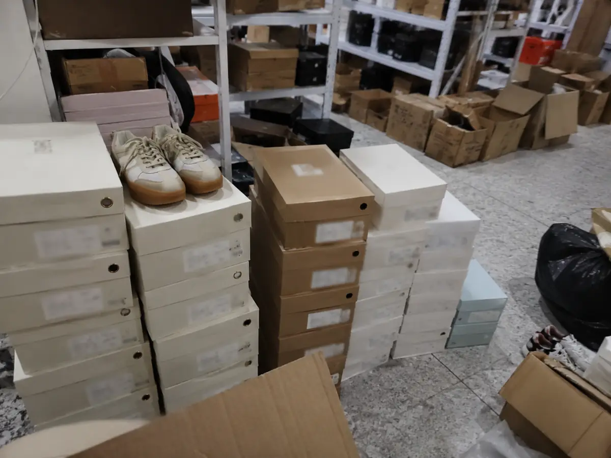 Shoes and bags size run checked before export from China